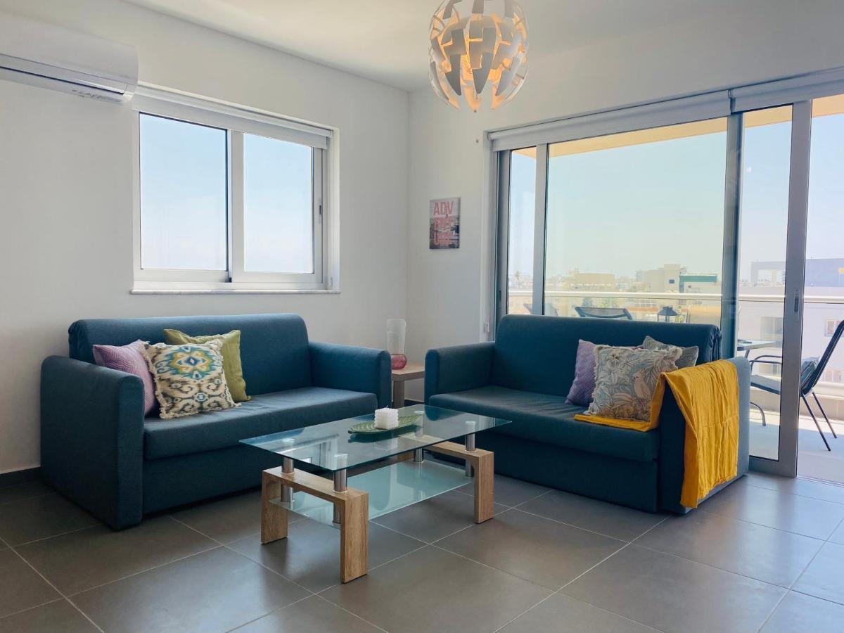 Silver Line 1-Bedroom Apartment In Larnaca Luaran gambar