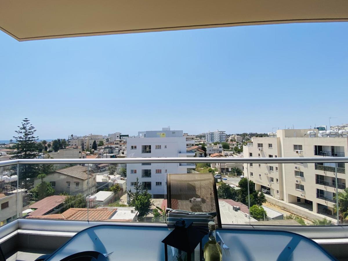 Silver Line 1-Bedroom Apartment In Larnaca Luaran gambar